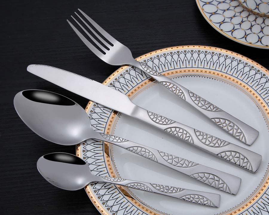 1038  High quality mirror polish silverware set stainless steel cutlery