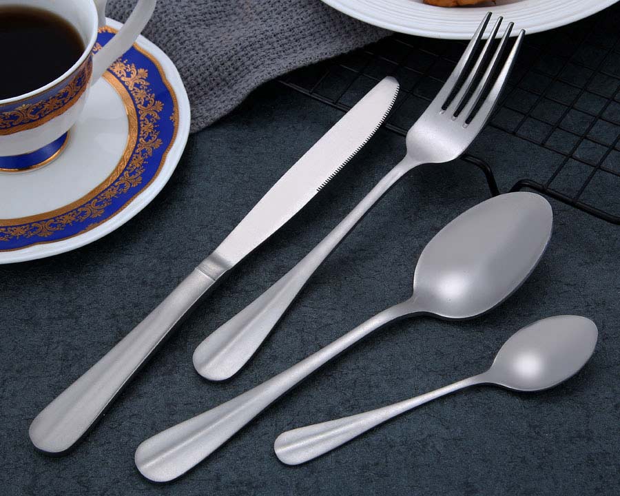 2590 24pcs stainless steel ss18/10 cutlery sets wholesale