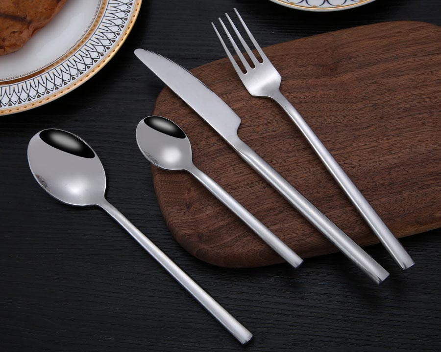 1202 column shape high quality stainless cutlery sets ss18/10